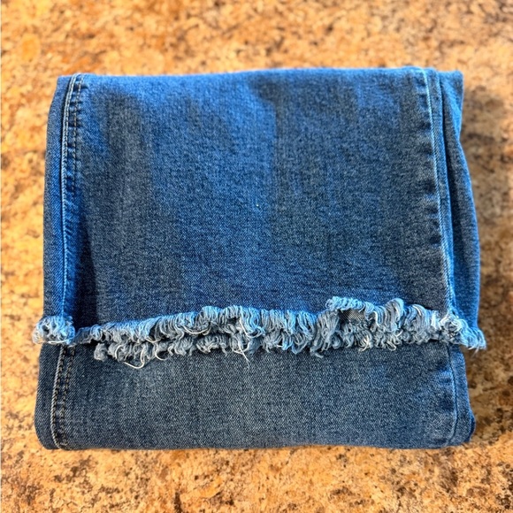 BCBGeneration Blue Flare Wide Leg Jeans Size 7/28 High Rise - Picture 10 of 14